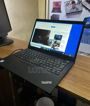 Laptop Lenovo ThinkPad X390 8GB Intel Core i7 SSD 256GB