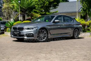 BMW 530i 2018 Silver