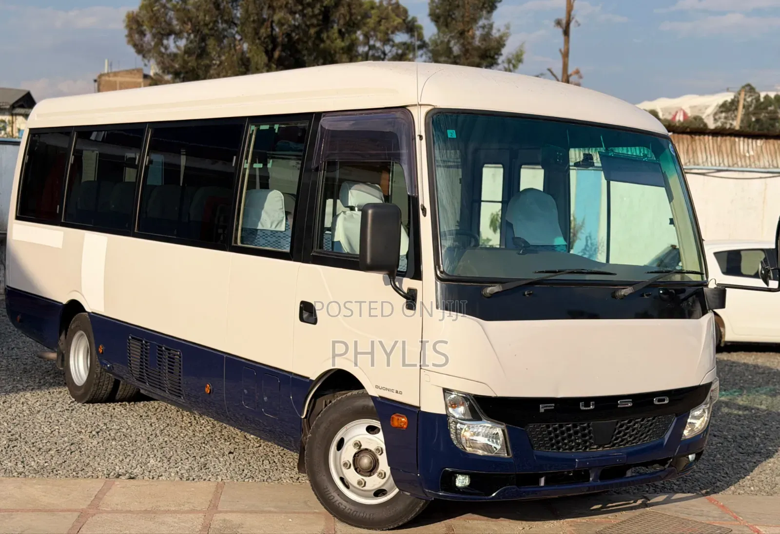 Mitsubishi Fuso Rosa 2019 White