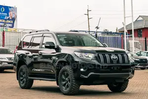 Toyota Land Cruiser Prado 2019 Black
