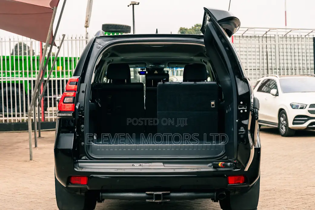 Toyota Land Cruiser Prado 2019 Black