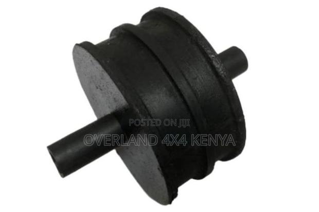 Defender Engine and Gearbox Mounting
