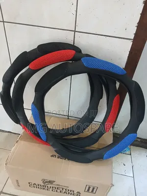 Spong-Like Steering Cover Universal