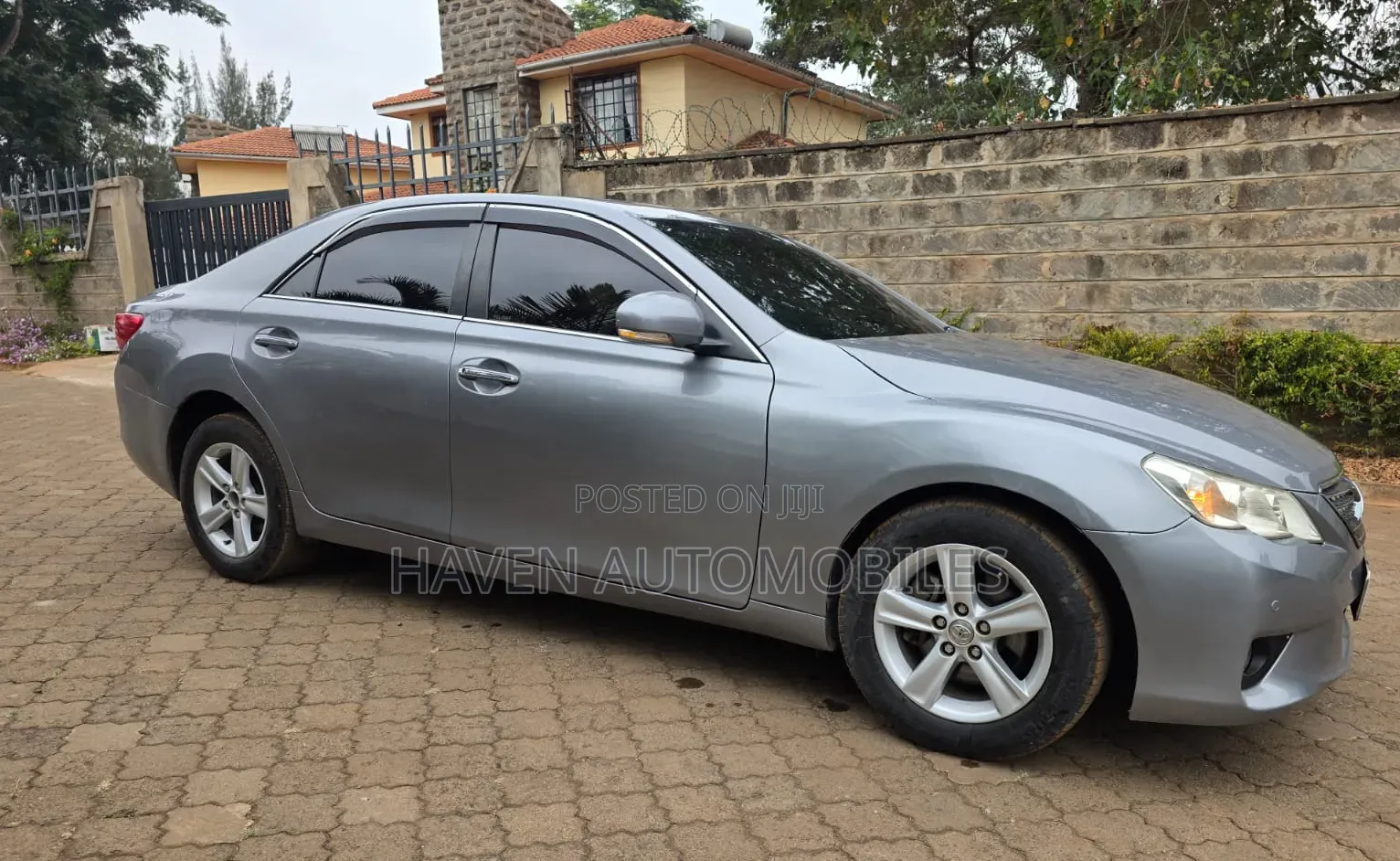 Toyota Mark X 2010 Gray