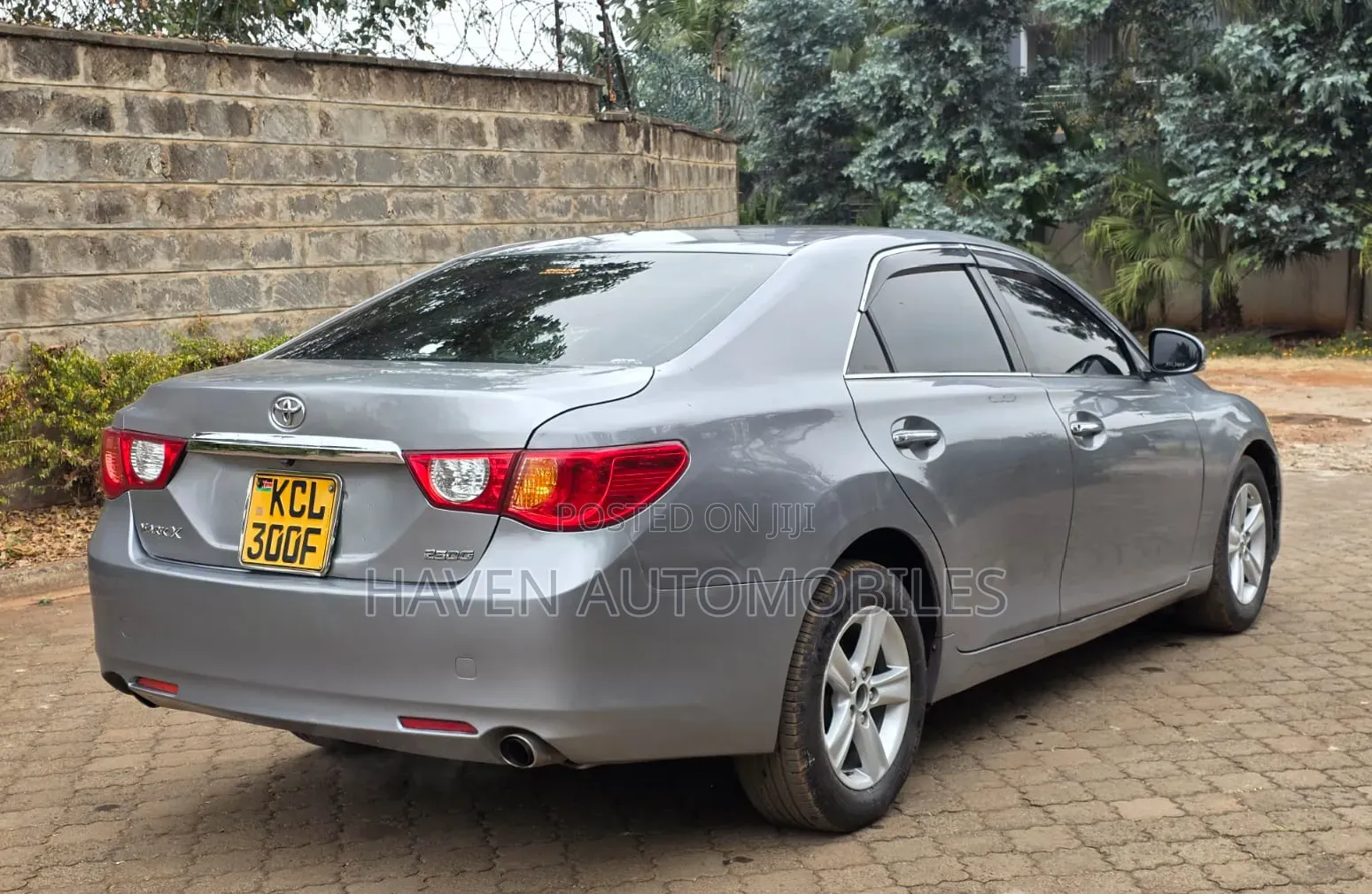 Toyota Mark X 2010 Gray