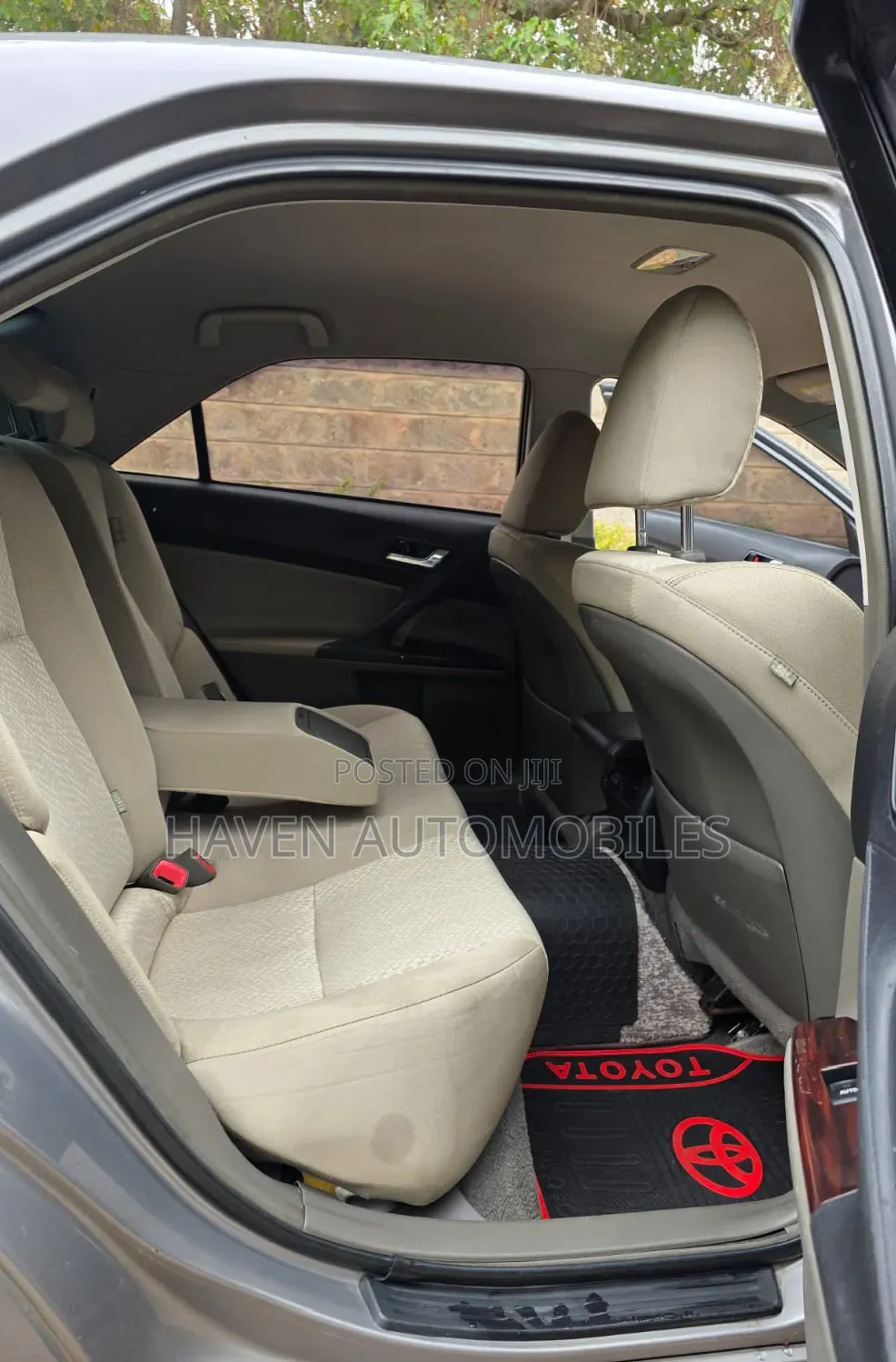 Toyota Mark X 2010 Gray
