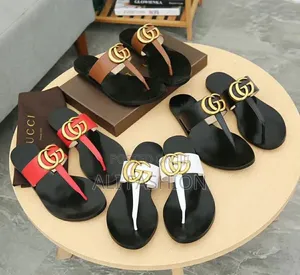 Gucci Thong Sandals