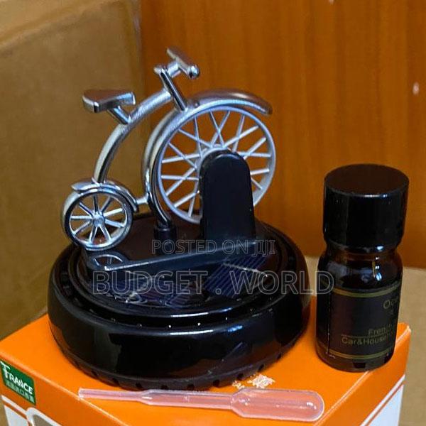 Solar Powered Pirate Captain Dashboard Perfume Diffuser - main view