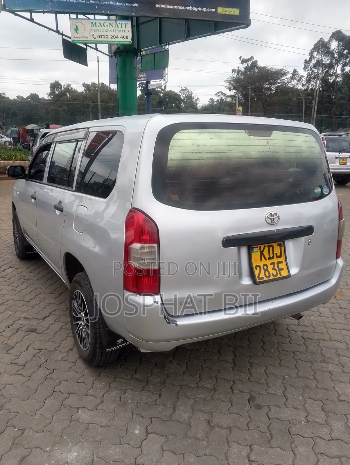 Toyota Succeed SV Premium 2016 Silver