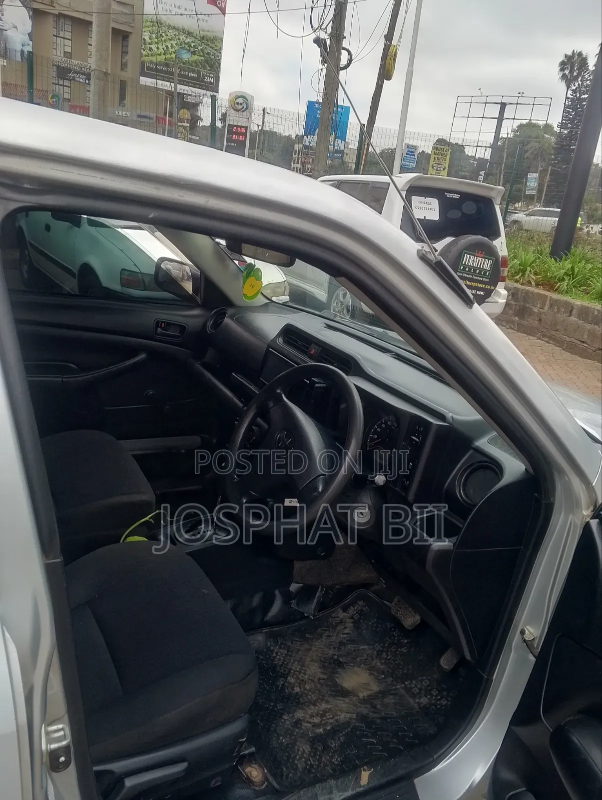 Toyota Succeed SV Premium 2016 Silver