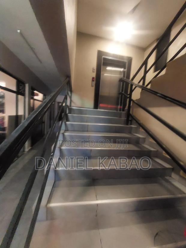 Deluxe Air BNB One Bedroom - thumbnail 10