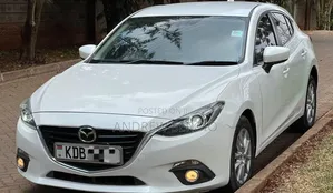 Mazda Axela SV Premium 2014 White