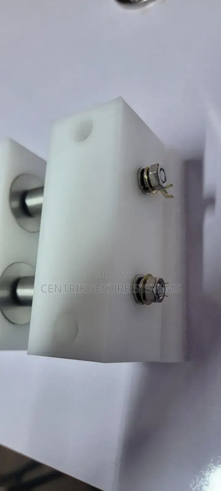 Electric Fence Gate Contact