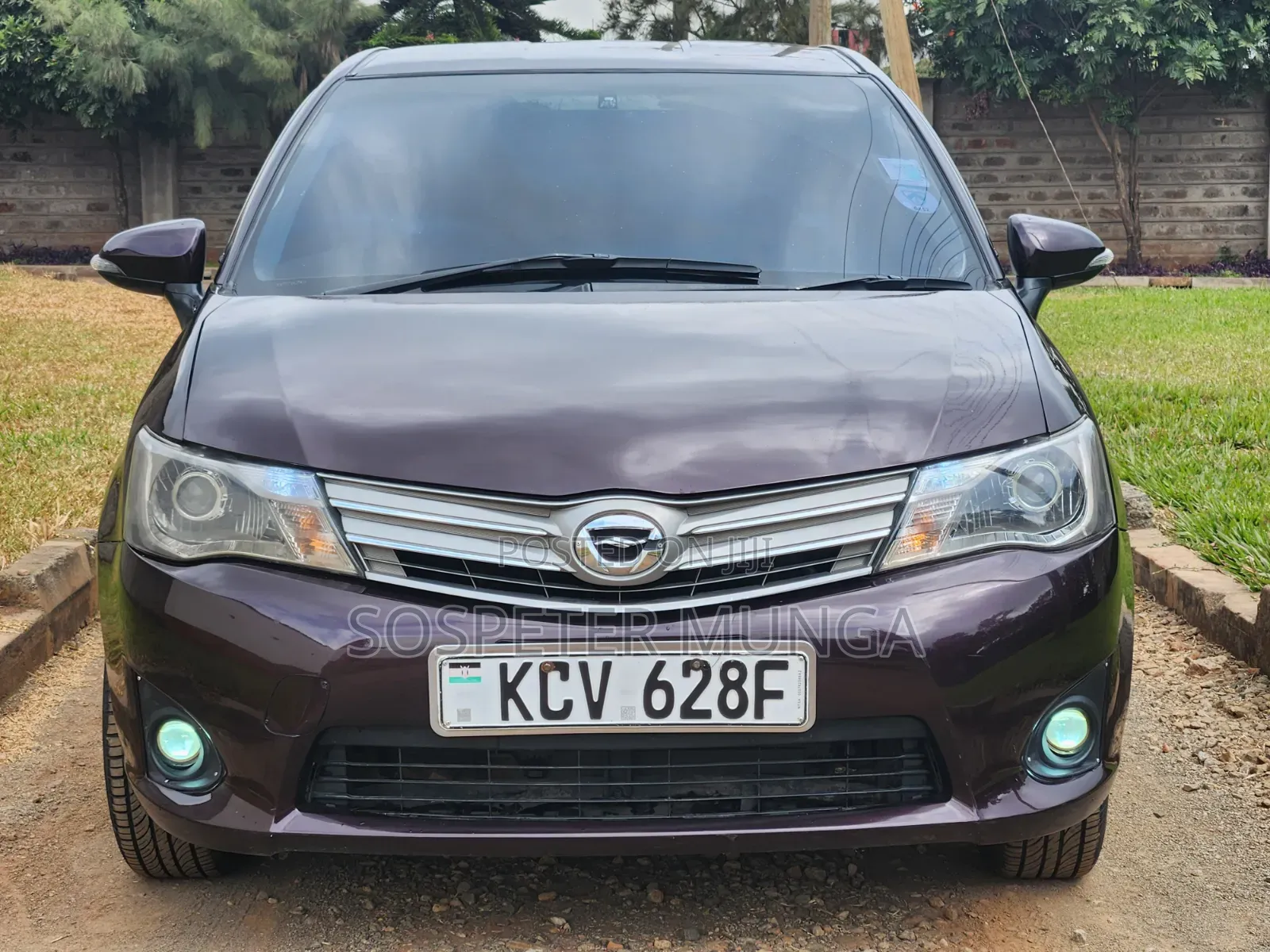 Toyota Axio 2013