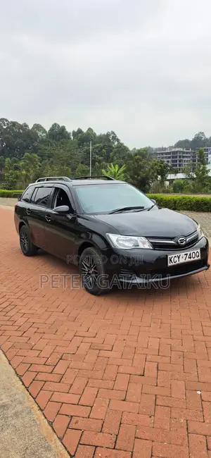Toyota Corolla Fielder 1.5 Petrol AWD 2014 Black