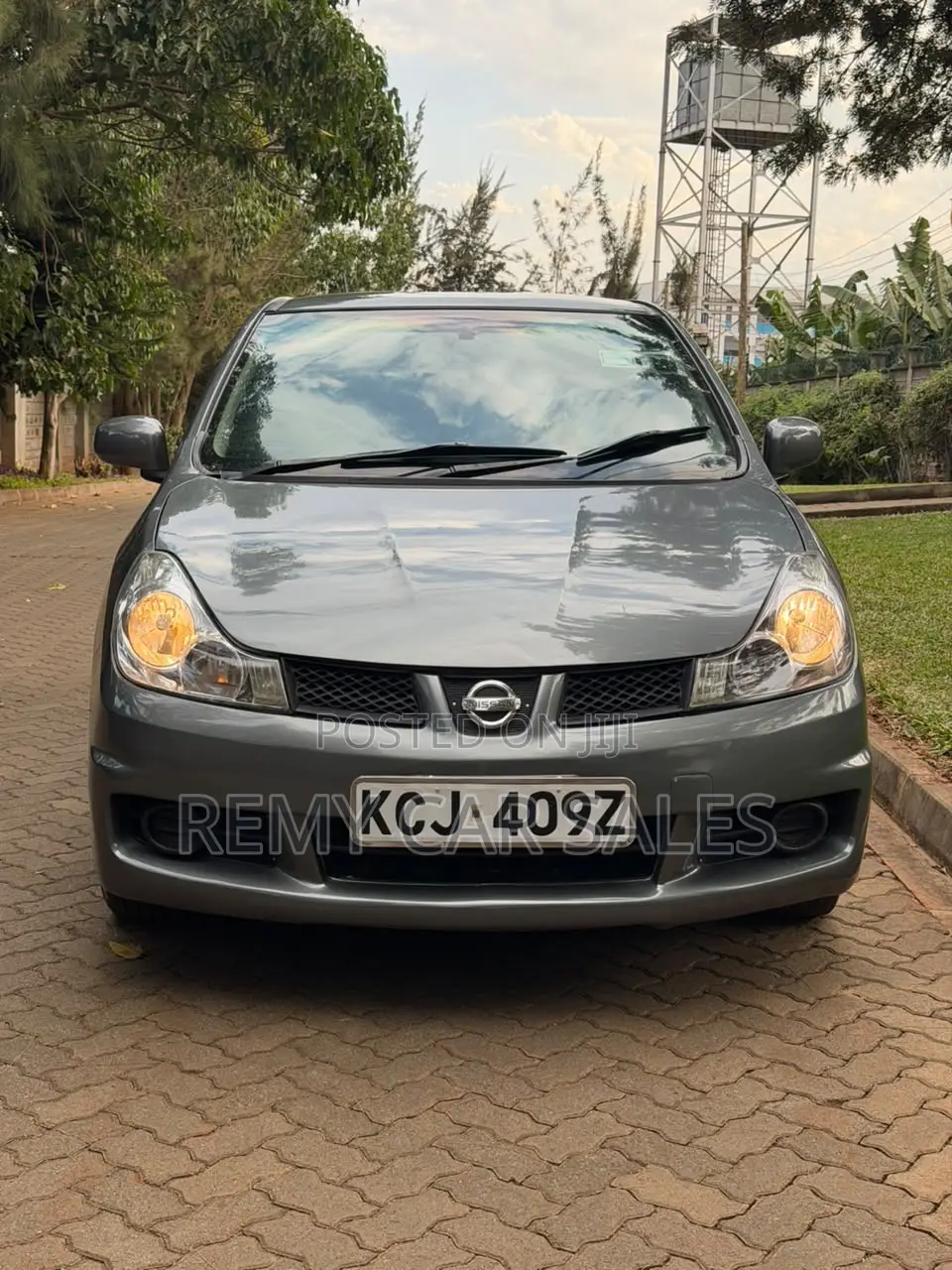 Nissan Wingroad 2010 Gray