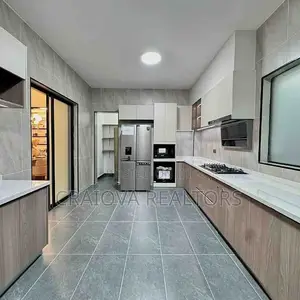 5bdrm Apartment in Kileleshwa for sale
