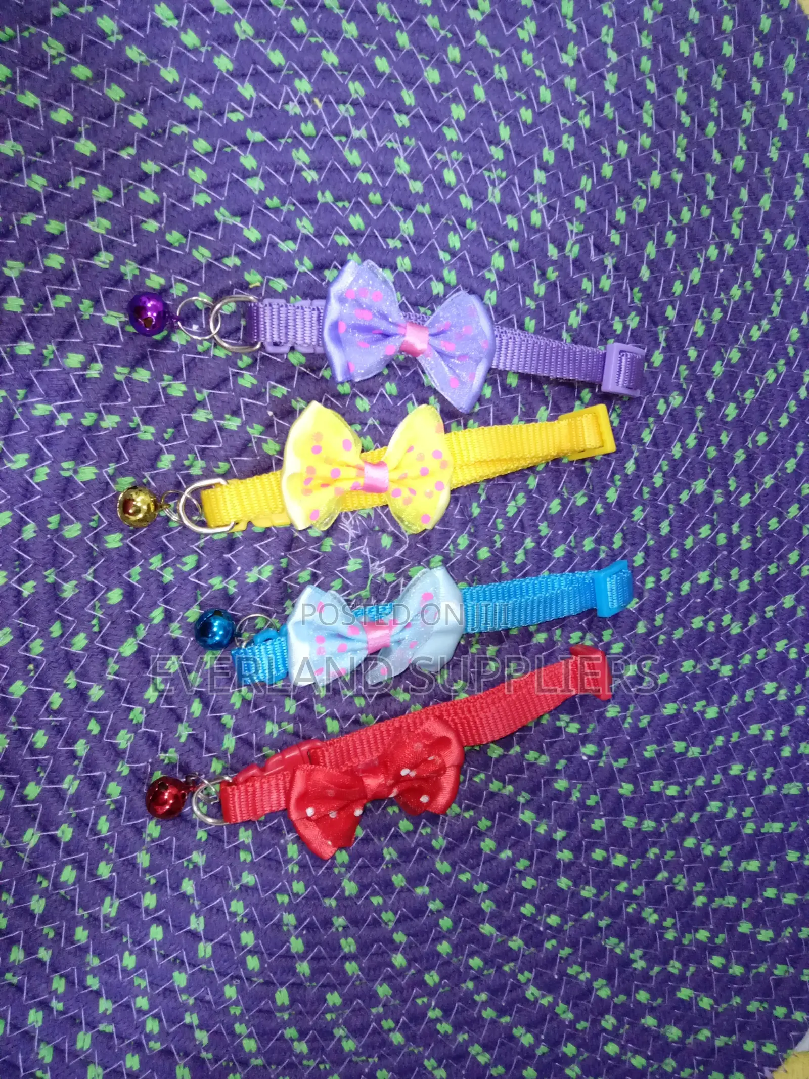 Soft Cat Collar With Bell and Bow