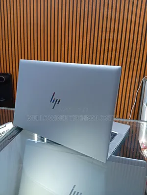 Laptop HP EliteBook 830 G8 16GB Intel Core i7 SSD 512GB