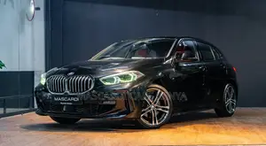 BMW 118i 2019 Black