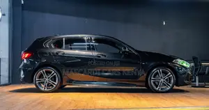 BMW 118i 2019 Black