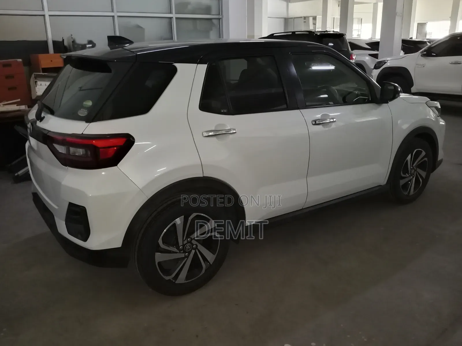 Toyota Raize 1.0 FWD 2020 White