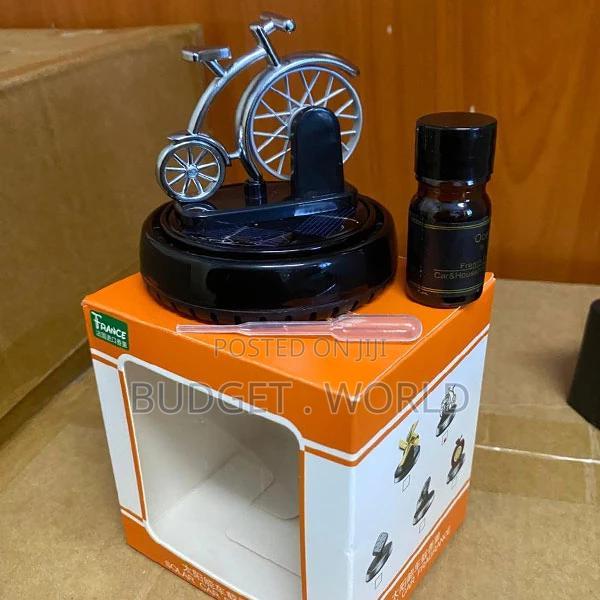 Solar Powered Pirate Captain Dashboard Perfume Diffuser - thumbnail 2