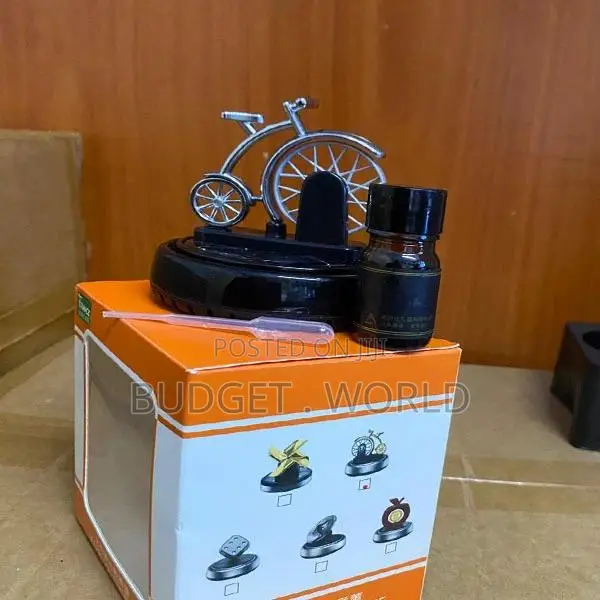 Pirate Solar Powered Rotating Dashboard Scent Diffuser