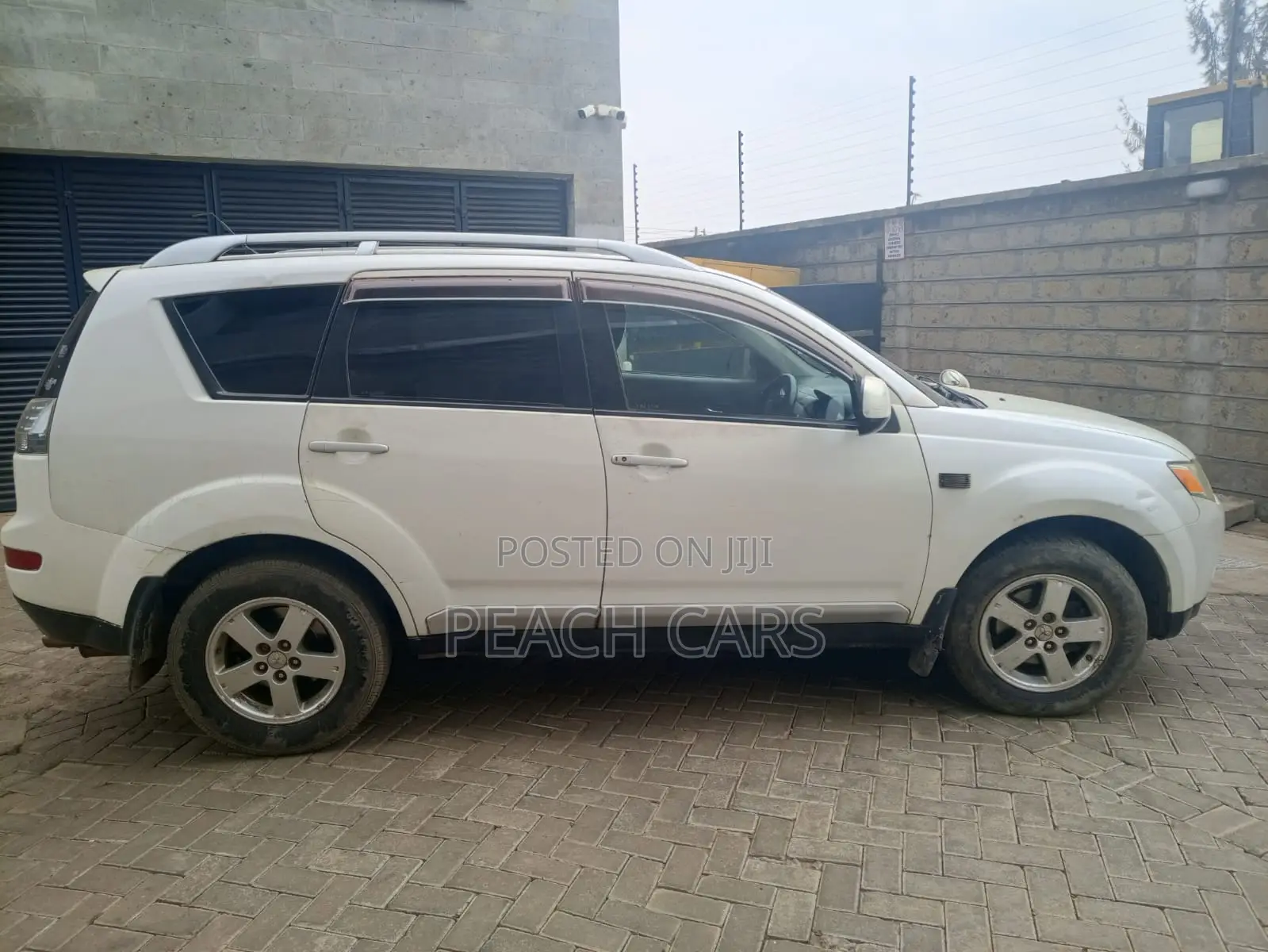 Mitsubishi Outlander 2007 White