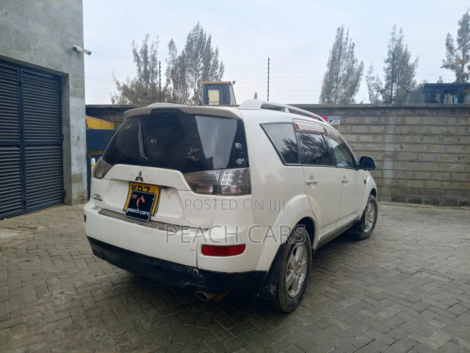 Mitsubishi Outlander 2007 White
