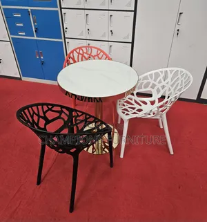 Round Table and Chairs Set