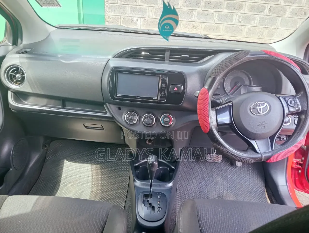 Toyota Vitz 2016 Red