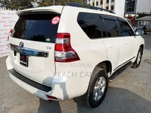 Toyota Land Cruiser Prado 2016 Pearl