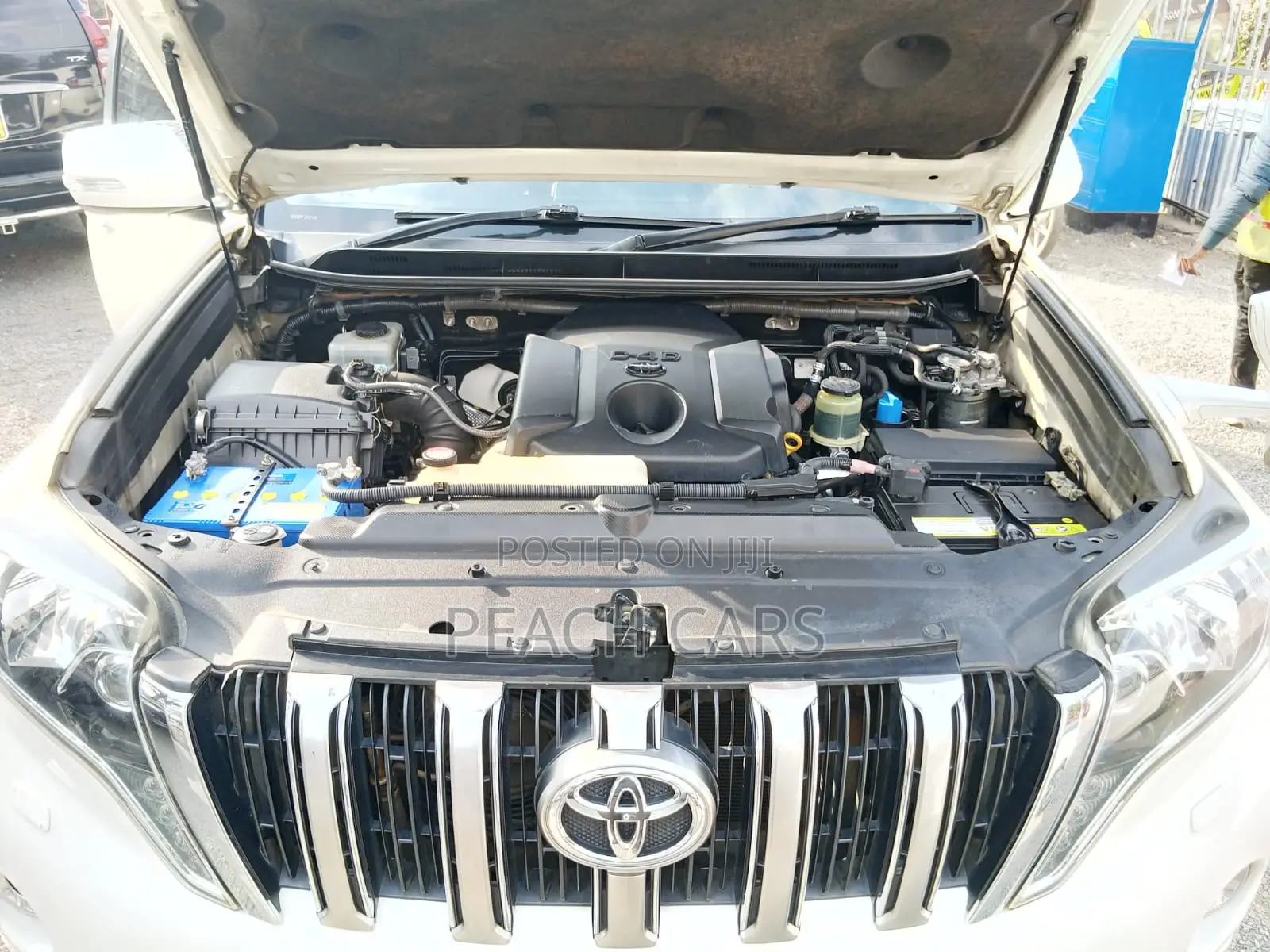 Toyota Land Cruiser Prado 2016 Pearl