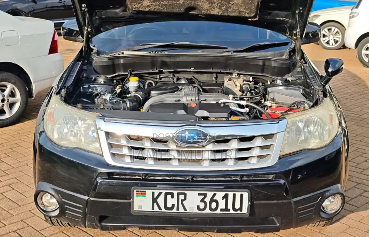 Subaru Forester 2012 Black