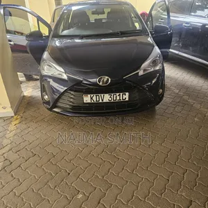 Toyota Vitz 2019 Blue