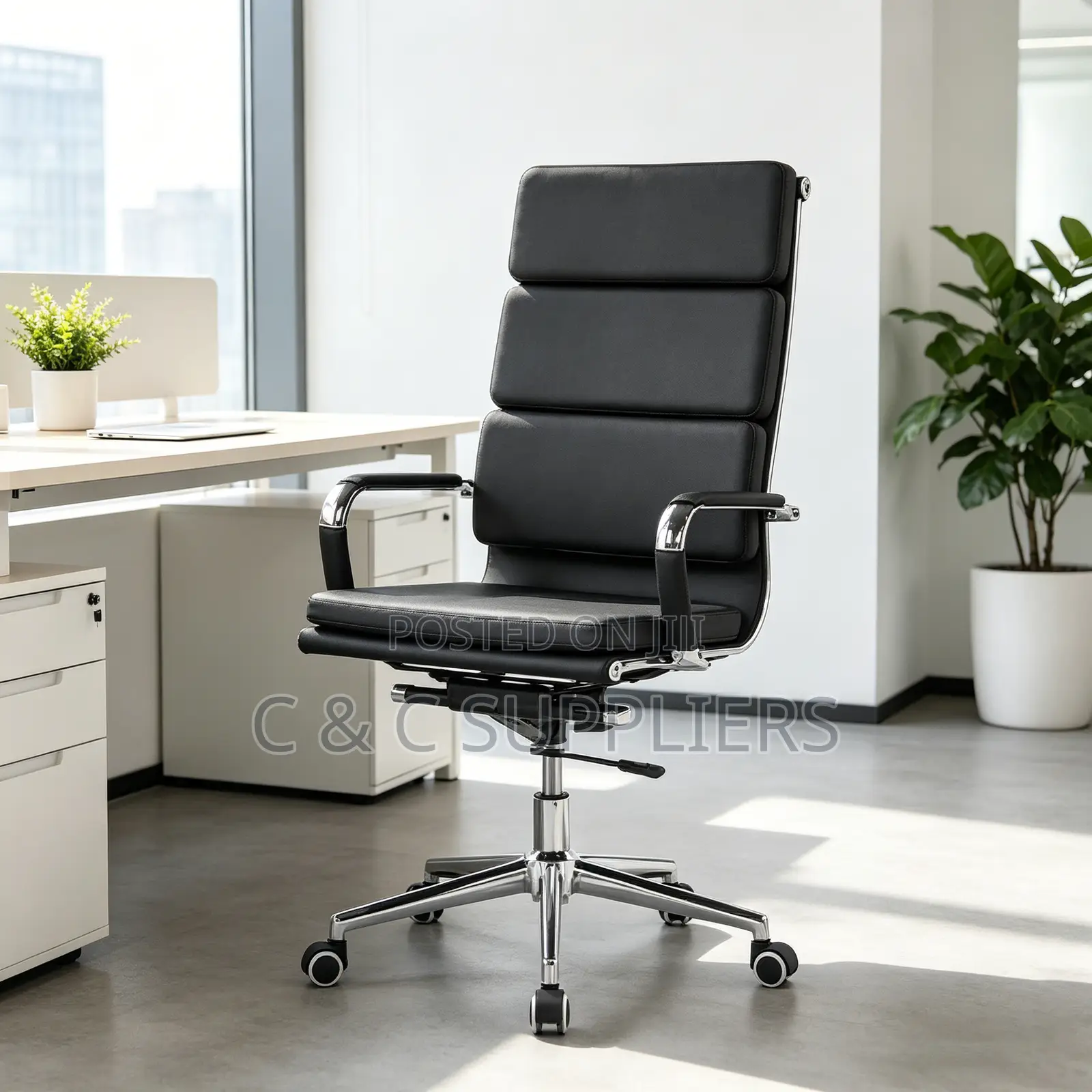 Ergonomic Leather Swivel Boss Chair.