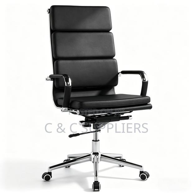 Ergonomic Leather Swivel Boss Chair. - thumbnail 4