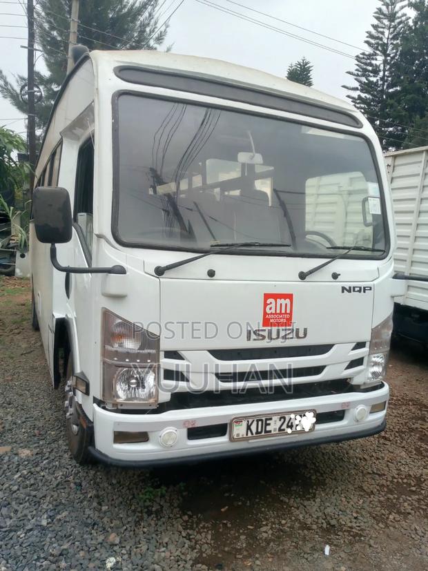Isuzu NQR 2022 White - thumbnail 5