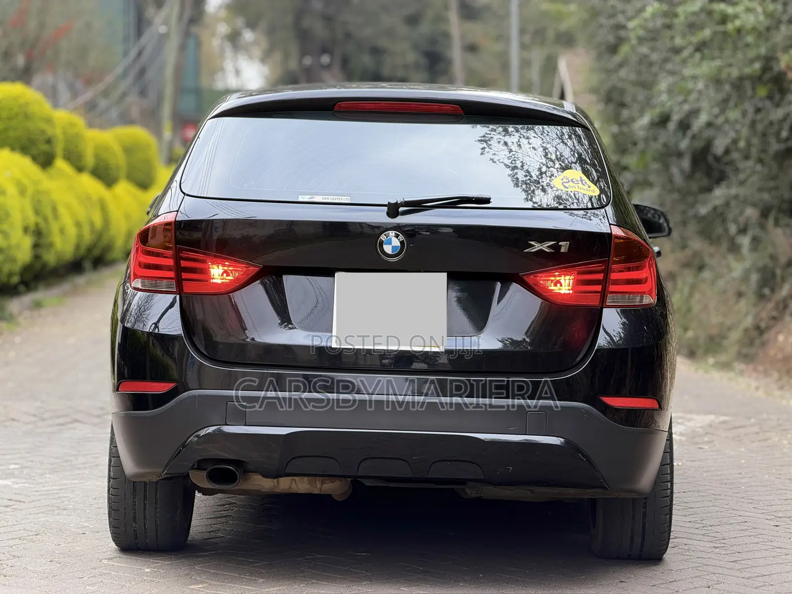 BMW X1 sDrive28i 4dr SUV (2.0L 4cyl Turbo 8A) 2015 Black