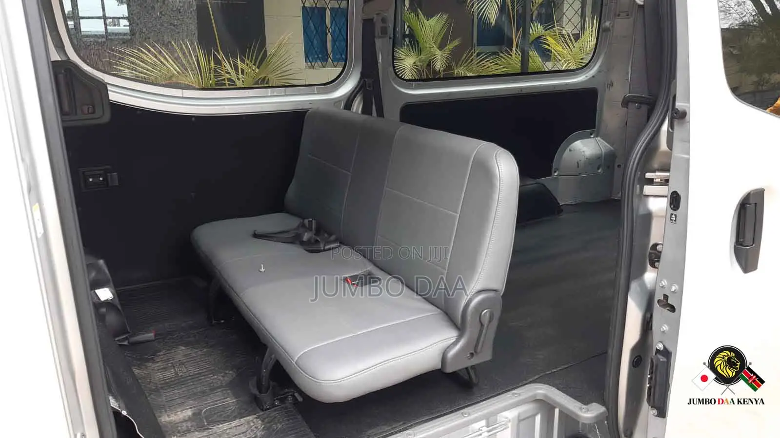 Nissan NV350 2019 Silver