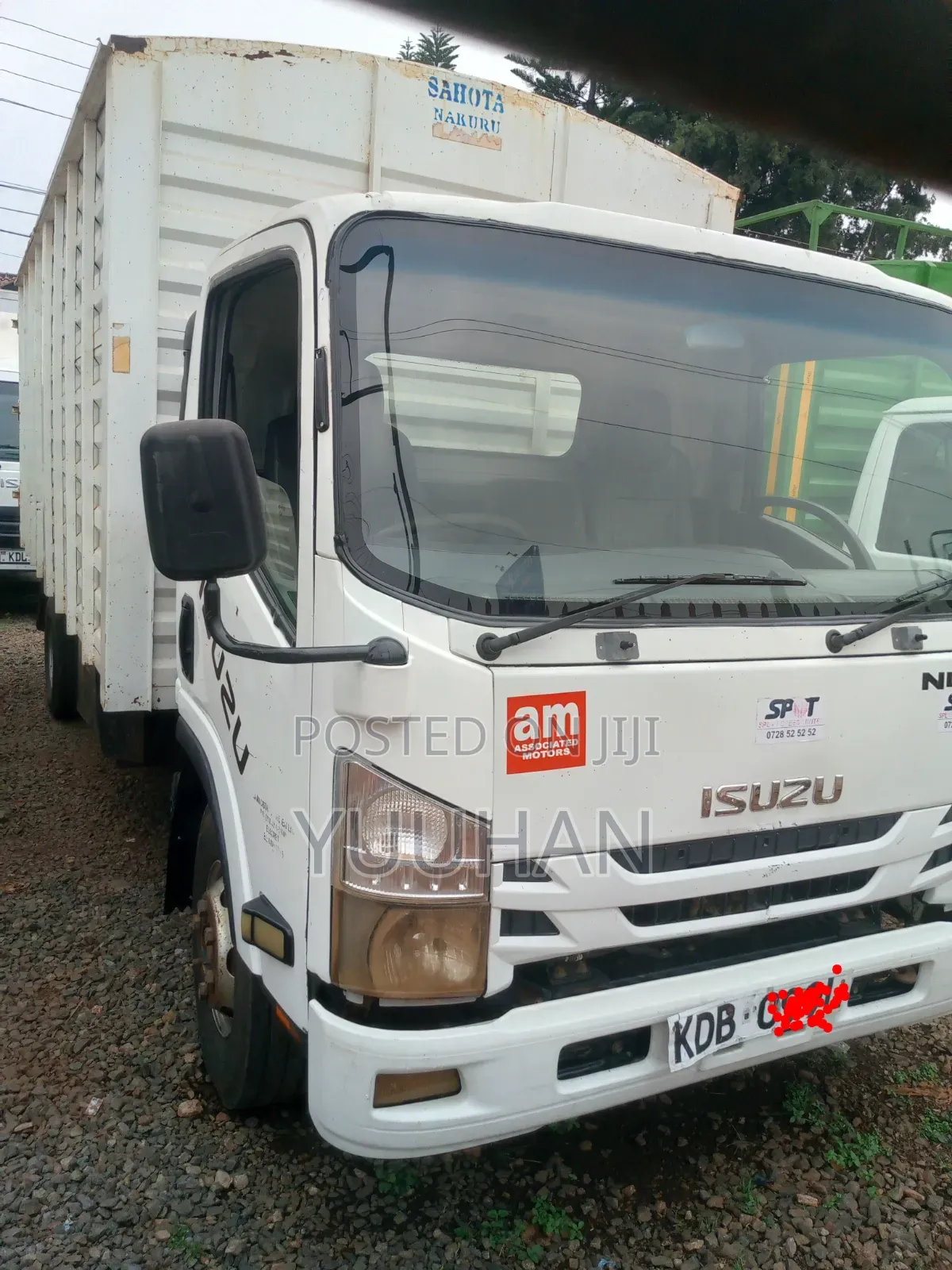 Isuzu Trooper Truck 2022 White
