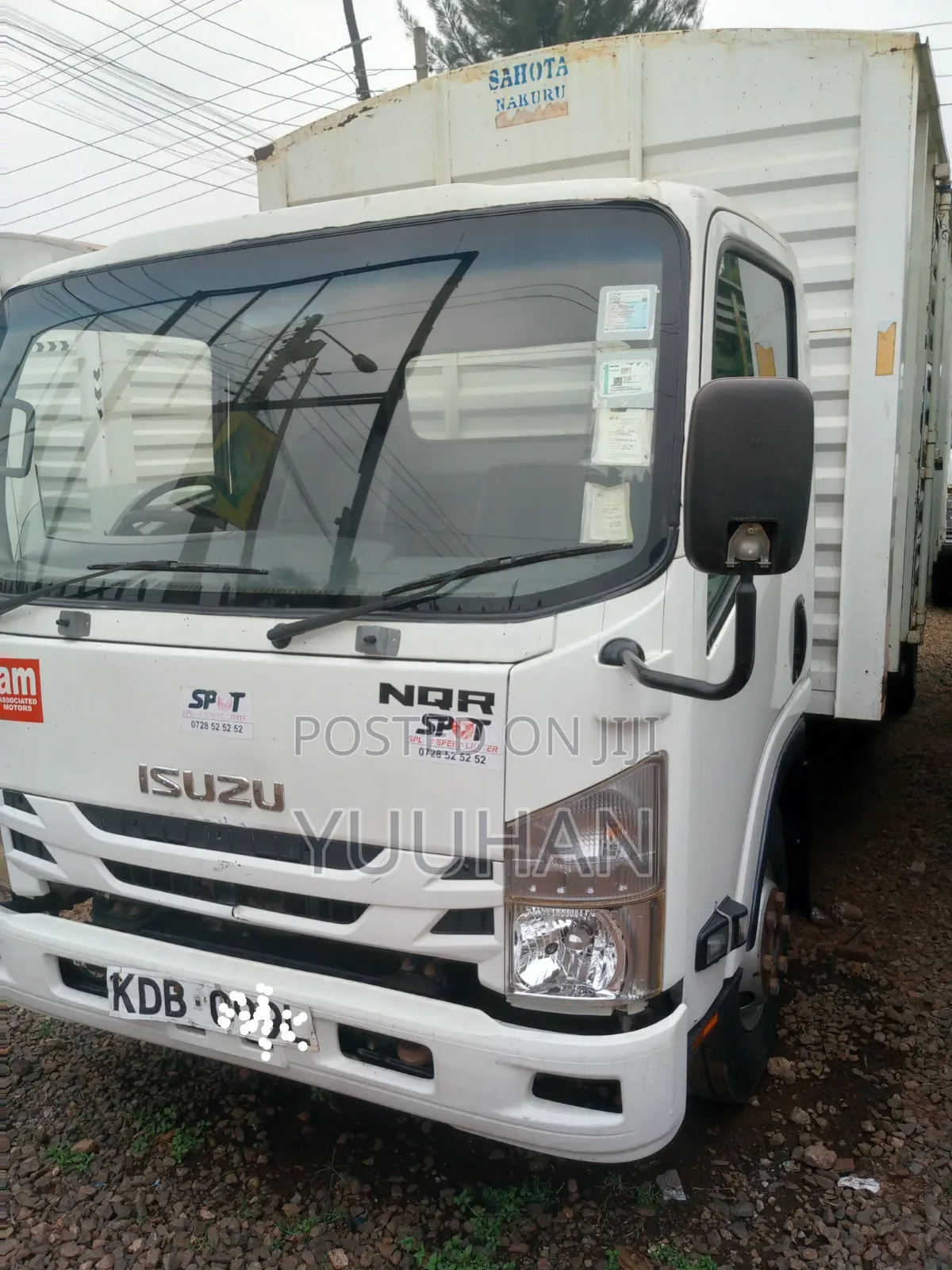 Isuzu Trooper Truck 2022 White