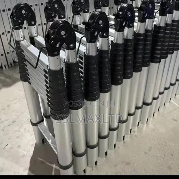 Double Telescopic Ladder 4.1m+4.1m