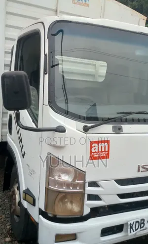 Isuzu Trooper Truck 2022 White