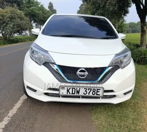Nissan Note 2018 White