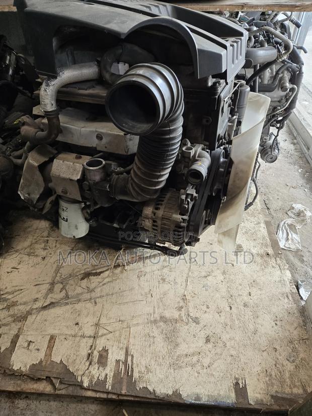 4M41 Engine - thumbnail 2