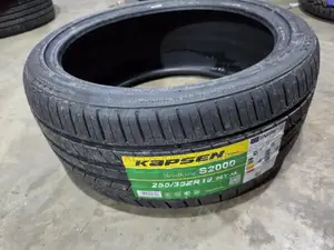 255 /35 R19 Kapsen Tires (Highway)