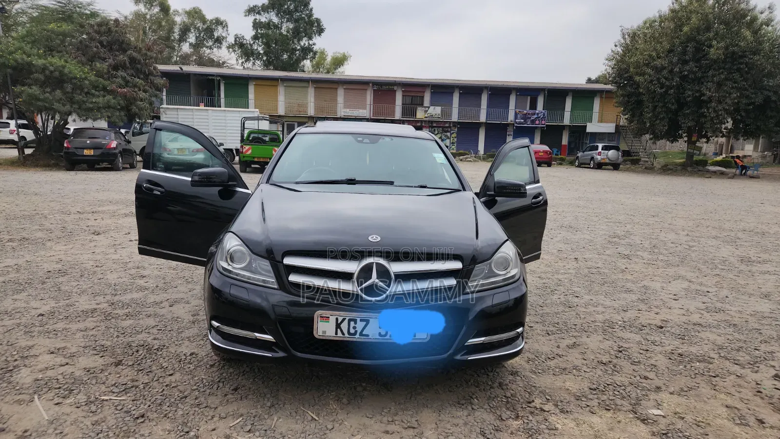 Mercedes-Benz C200 2013 Black