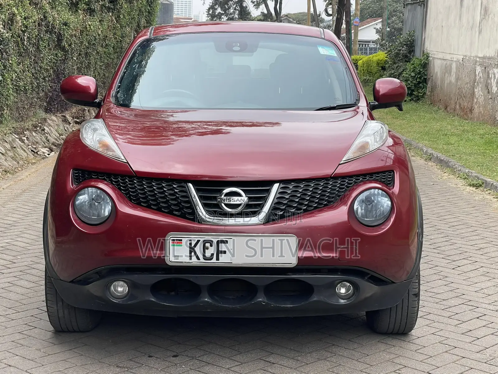 Nissan Juke 2011 Red